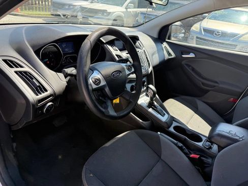 Used 2014 Ford Focus SE image 19
