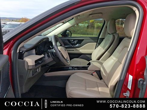 Certified 2021 Lincoln Corsair AWD w/ Equipment Group 101A image 13