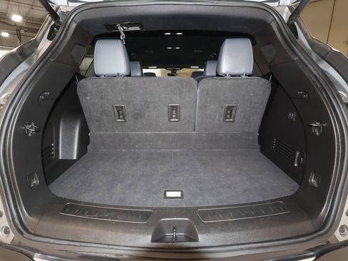 Used 2024 Buick Enclave Premium image 25