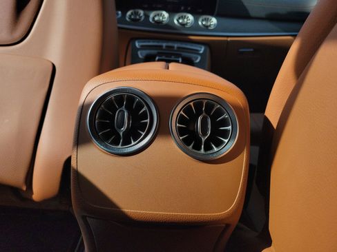 Used 2023 Mercedes-Benz E 450 Cabriolet image 15