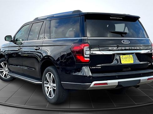 Used 2023 Ford Expedition Max Limited image 2