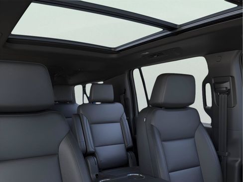 New 2026 Chevrolet Suburban LT w/ Comfort Package RWD image 24