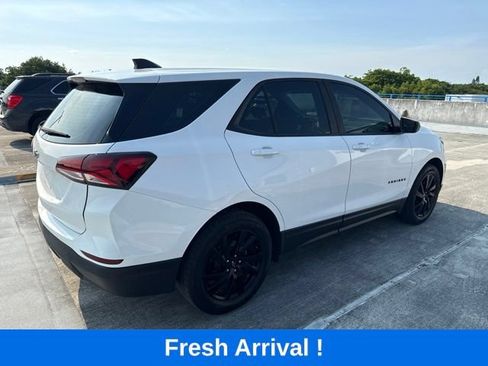 Used 2023 Chevrolet Equinox LS w/ Midnight Edition FWD image 13
