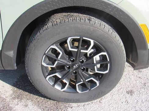 Used 2024 Hyundai Santa Cruz SEL AWD/4WD image 6