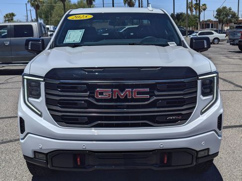 Used 2025 GMC Sierra 1500 AT4 AWD/4WD image 6
