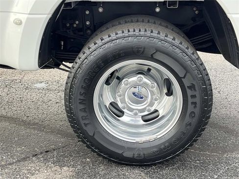 Used 2022 Ford F350 Lariat w/ Lariat Ultimate Package image 11