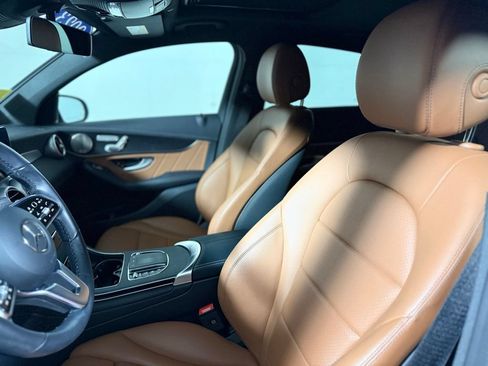 Used 2023 Mercedes-Benz GLC 300 4MATIC Coupe image 19