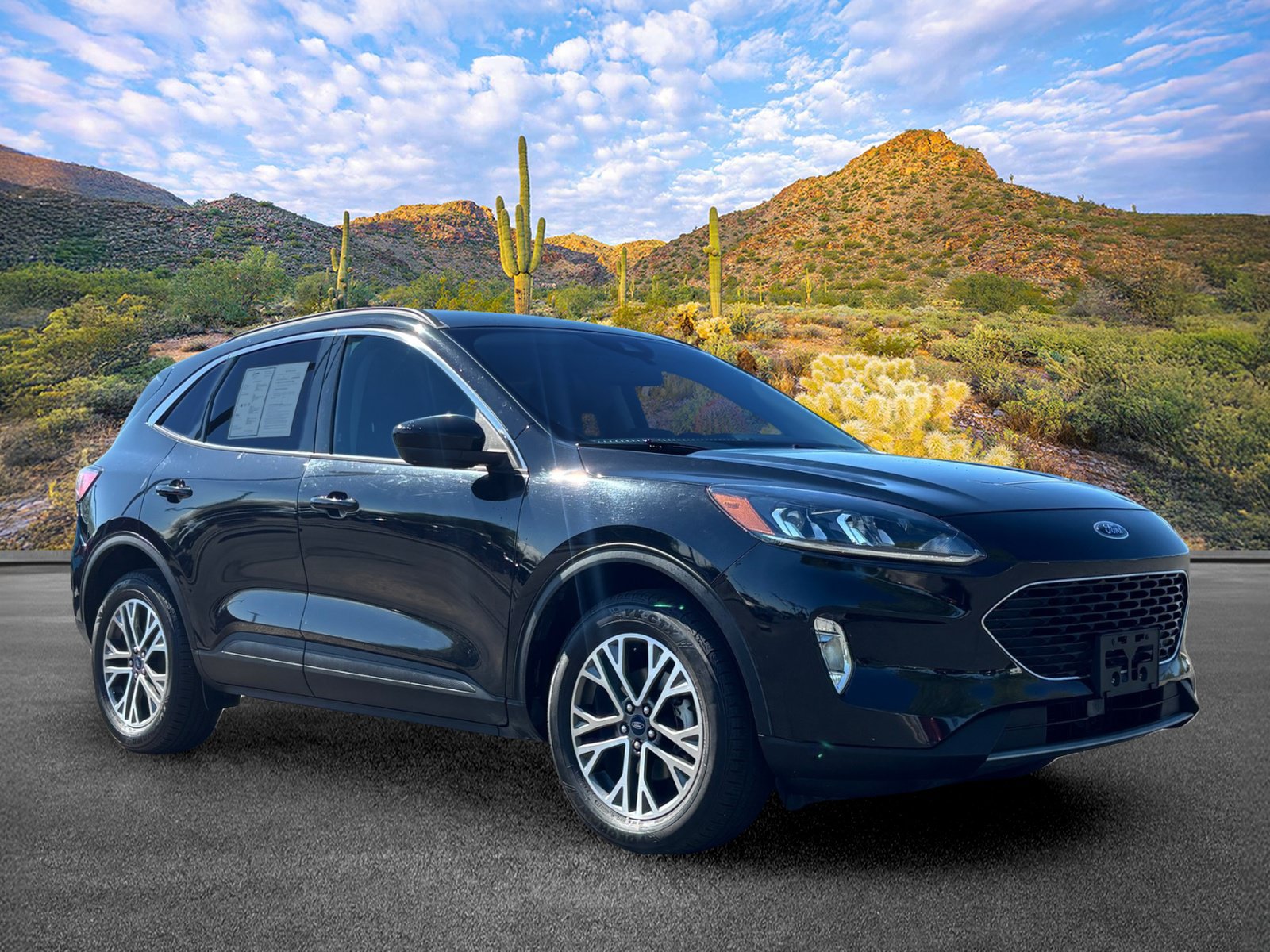 Used 2021 Ford Escape SEL AWD/4WD image 2