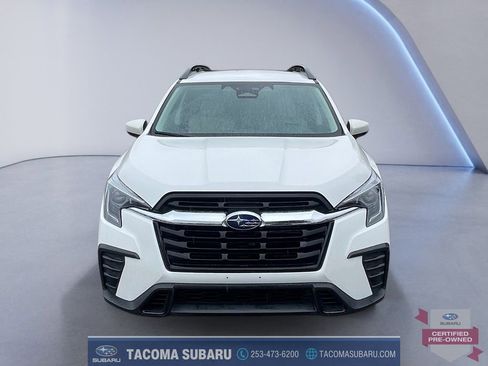 Used 2025 Subaru Ascent Premium image 8