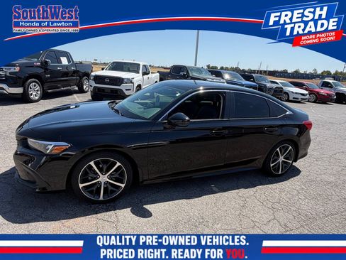 Used 2024 Honda Civic Touring image 1