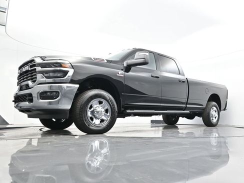 New 2026 RAM 3500 Tradesman image 33