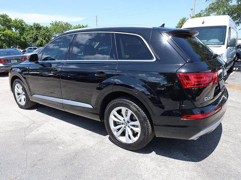 Used 2019 Audi Q7 3.0T Premium Plus AWD/4WD image 6