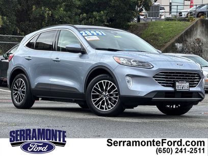 Certified 2022 Ford Escape Titanium w/ Class II Trailer Tow Package