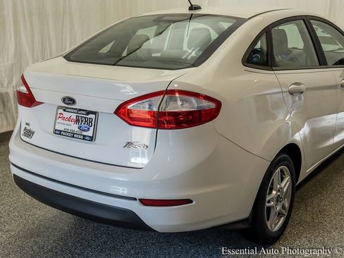 Used 2019 Ford Fiesta SE image 7