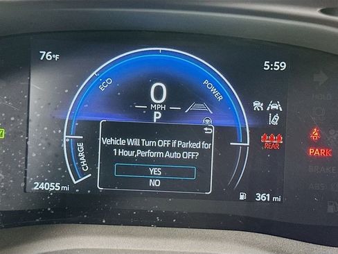 Certified 2025 Toyota Camry SE w/ Convenience Package image 12