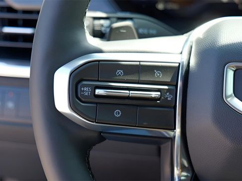 New 2026 GMC Acadia Elevation w/ Black Edition image 12