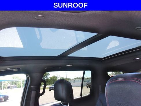 Used 2025 Chevrolet Traverse RS w/ LPO, Floor Liner Package AWD/4WD image 4
