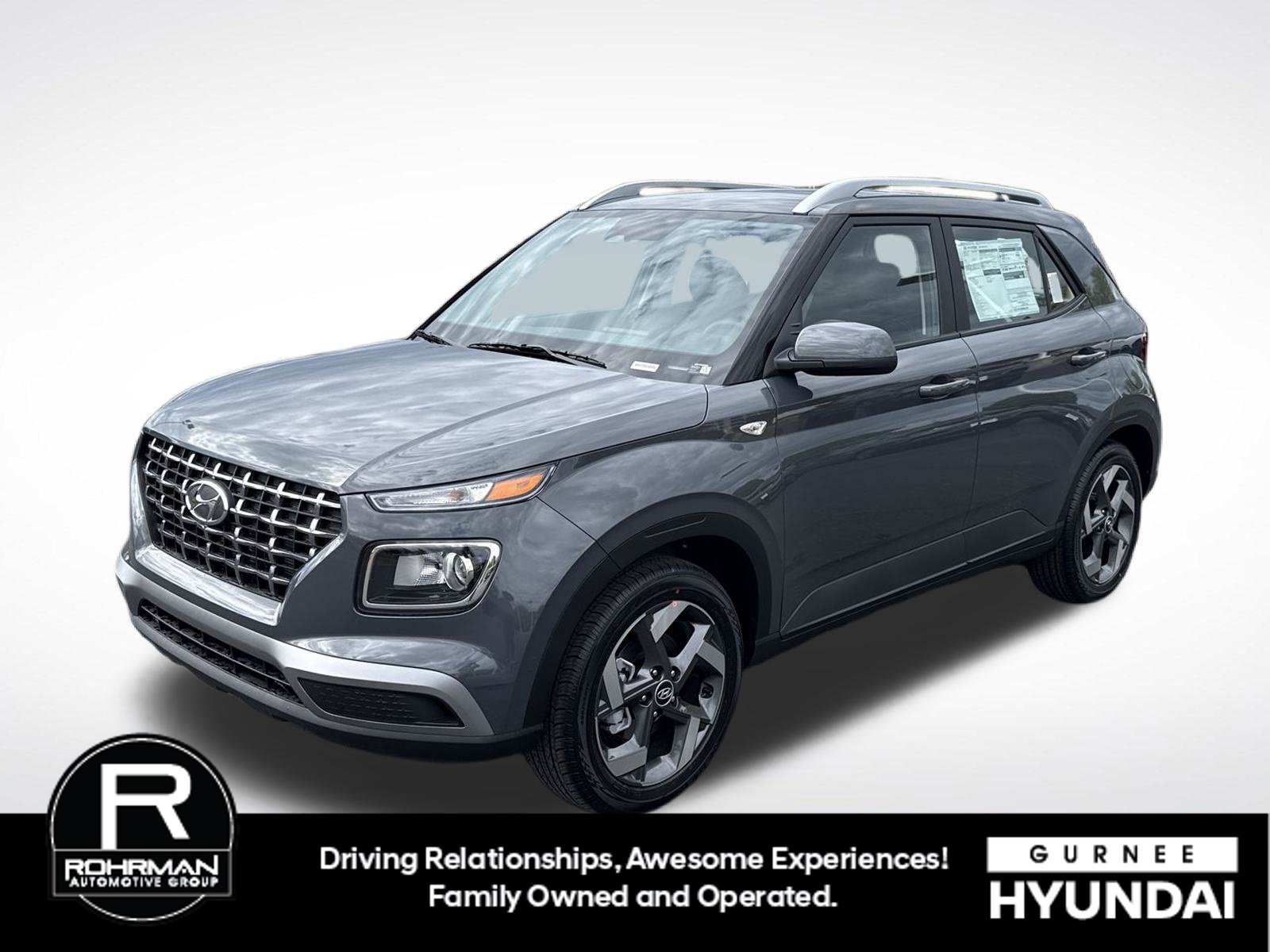 Used 2026 Hyundai Venue SEL FWD image 1