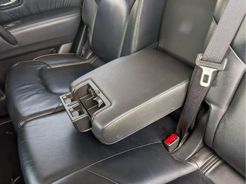 Used 2017 Nissan Armada Platinum AWD/4WD image 19