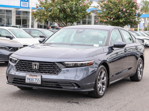 Certified 2024 Honda Accord EX image 3