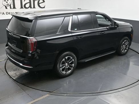 New 2026 Chevrolet Tahoe LS w/ LPO, Dark Essentials Package AWD/4WD image 19
