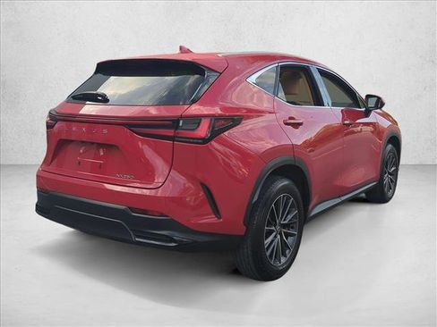 Used 2025 Lexus NX 250 FWD w/ Towing Package (2000 Lbs) image 5