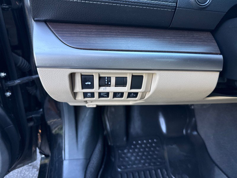 Used 2018 Subaru Legacy 2.5i Limited AWD/4WD image 16
