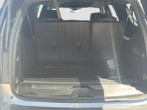 Used 2024 GMC Yukon XL Denali w/ LPO, Floor Liner Package AWD/4WD image 27