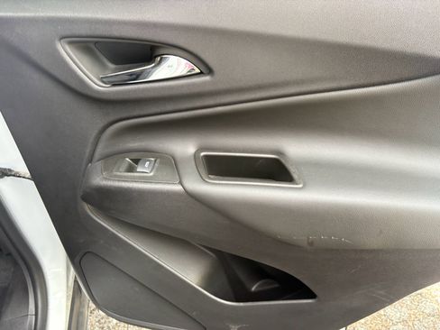 Used 2024 Chevrolet Equinox LT AWD/4WD image 26