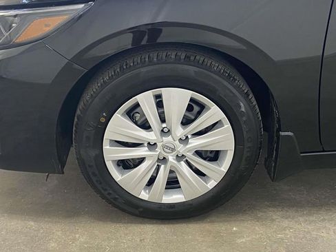 New 2025 Nissan Sentra S image 9