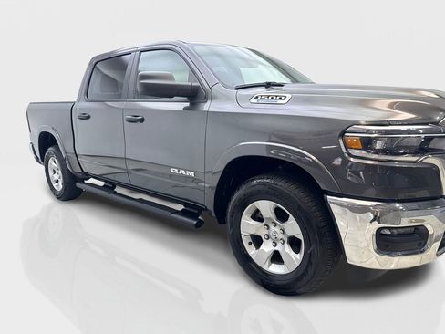 Used 2025 RAM 1500 Big Horn AWD/4WD image 12