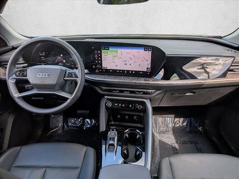Certified 2025 Audi Q5 Premium w/ Premium Plus AWD/4WD image 12