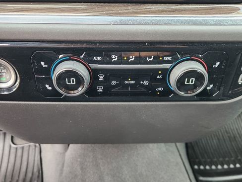 Used 2024 Chevrolet Silverado 1500 LT AWD/4WD image 18