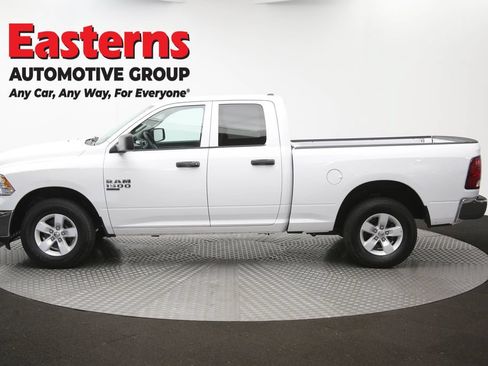 Used 2024 RAM 1500 Classic SLT AWD/4WD image 58