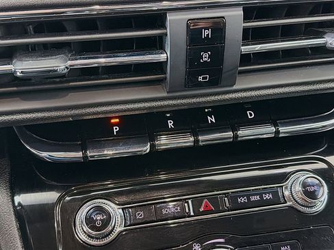 Used 2022 Lincoln Corsair Reserve w/ Elements Package image 39