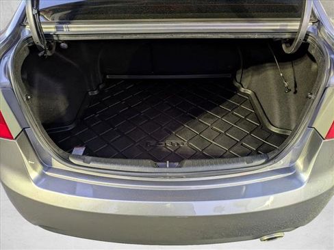 Used 2012 Kia Forte SX image 6