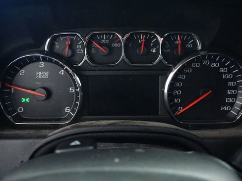 Used 2015 Chevrolet Suburban LTZ image 36