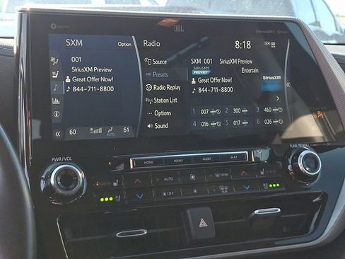 Used 2022 Toyota Highlander Platinum AWD/4WD image 16