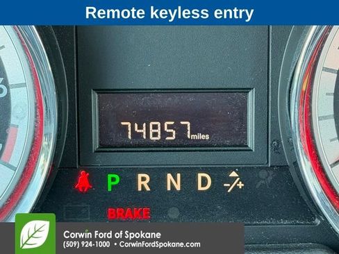 Used 2016 Dodge Grand Caravan SE FWD image 4