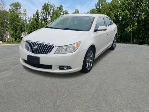 Used 2013 Buick LaCrosse Leather FWD image 4