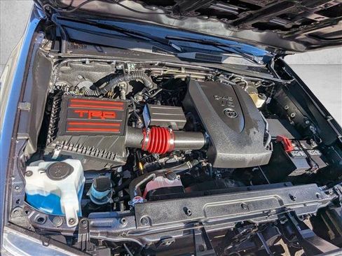 Used 2022 Toyota Tacoma TRD Sport image 26