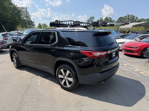 Used 2018 Chevrolet Traverse LT AWD/4WD image 4