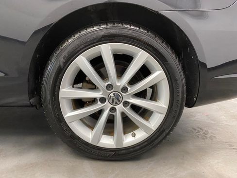 Used 2016 Volkswagen Eos Komfort image 26