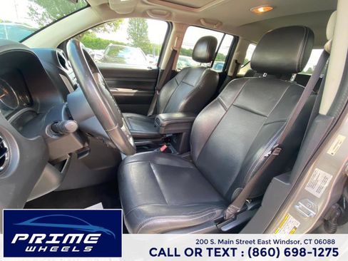 Used 2015 Jeep Compass High Altitude image 10