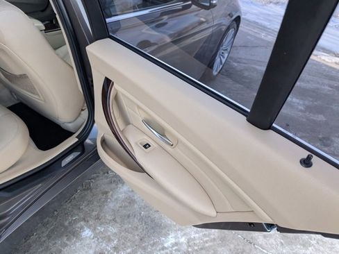 Used 2014 BMW 328d Sedan image 26