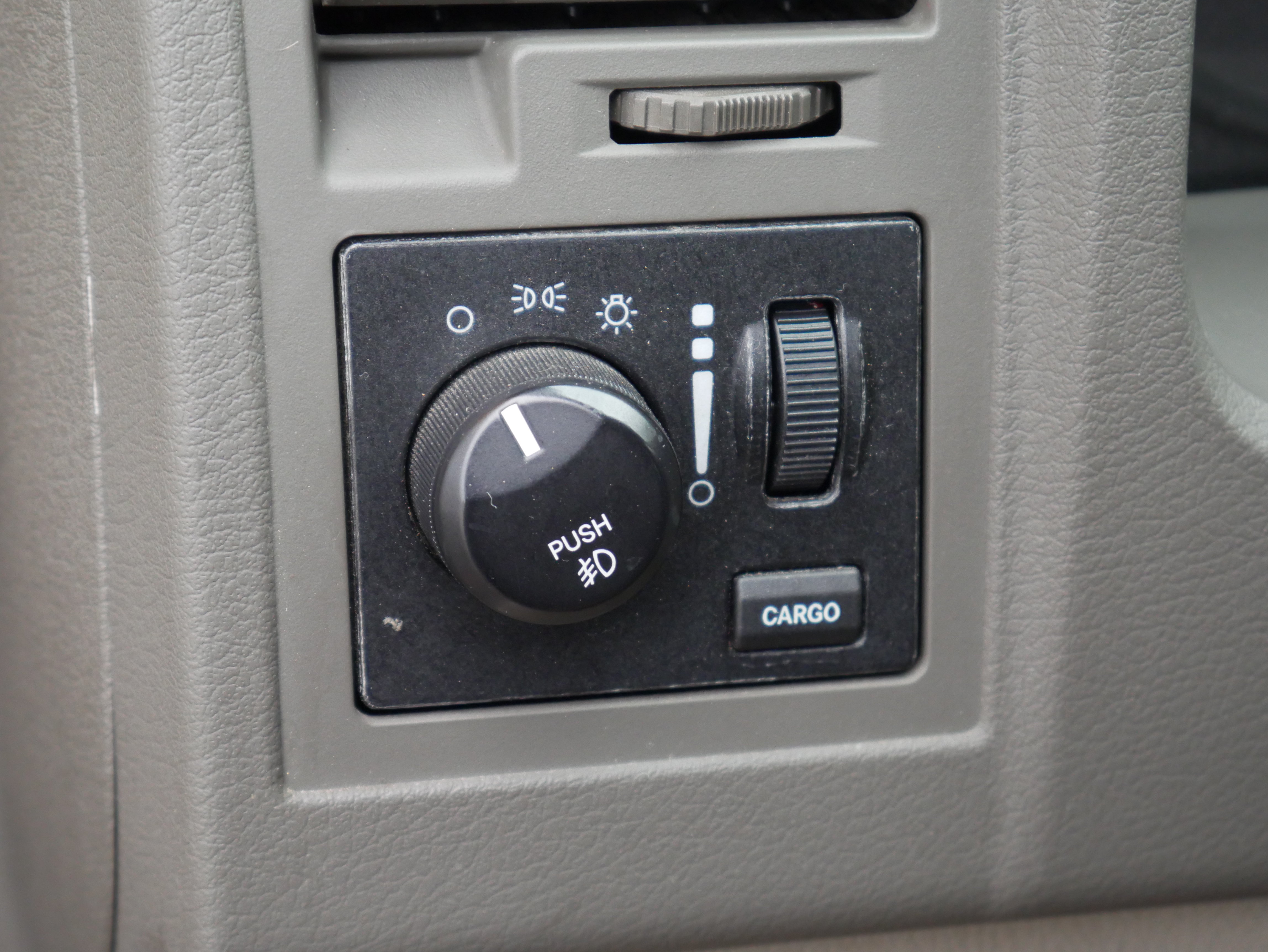 Used 2009 Dodge Dakota Big Horn w/ Utility Group AWD/4WD image 5