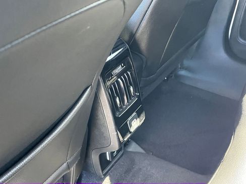 Used 2025 Jeep Compass Limited image 23