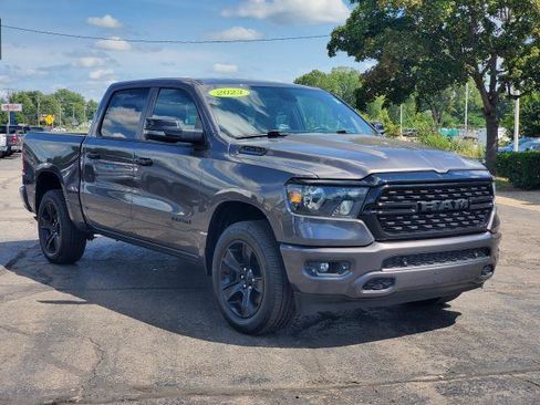 Used 2023 RAM 1500 Big Horn AWD/4WD image 2