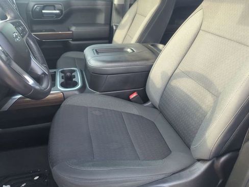 Used 2022 Chevrolet Silverado 1500 RST image 11