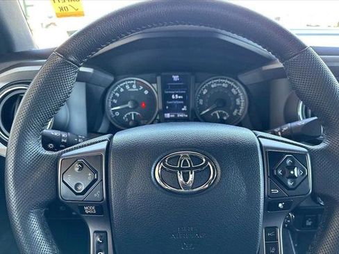 Certified 2020 Toyota Tacoma TRD Sport image 24